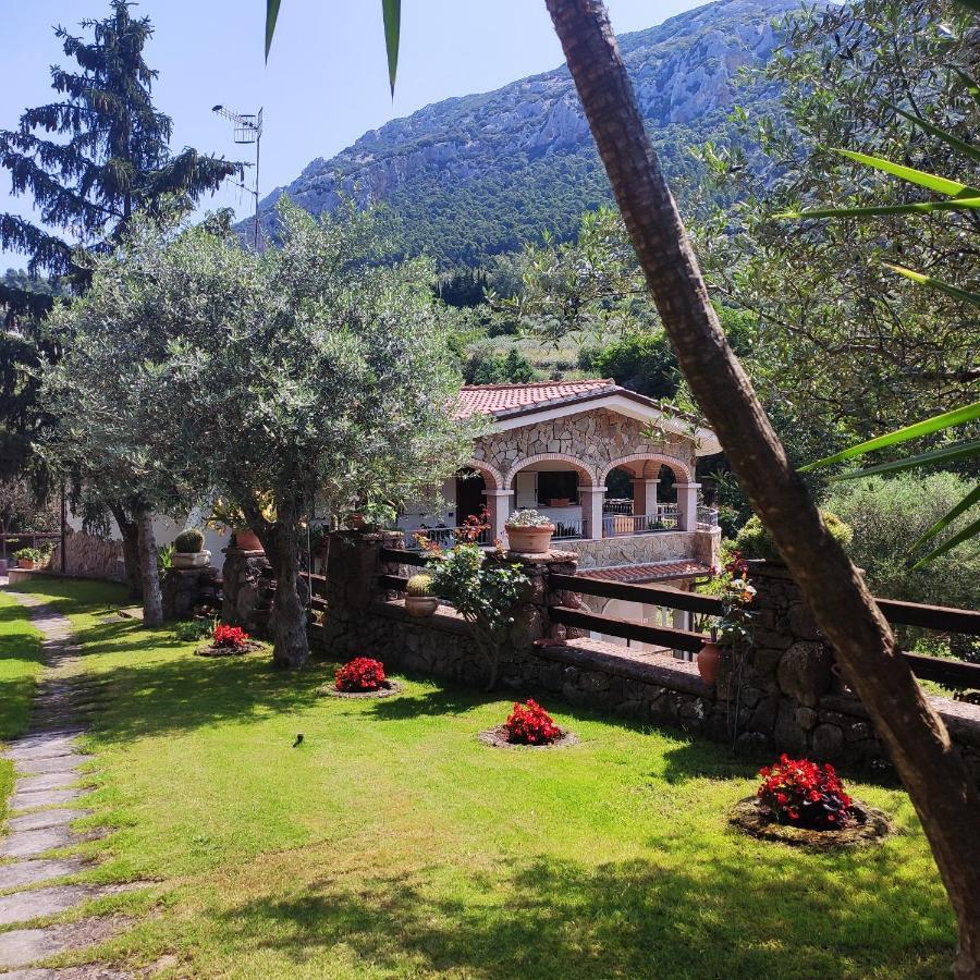 Vila Casa Bados Dorgali Exteriér fotografie